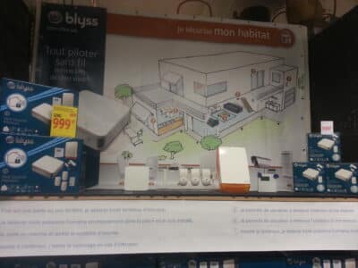 Au rayon domotique et objets connectés de CASTORAMA La Défense (92)