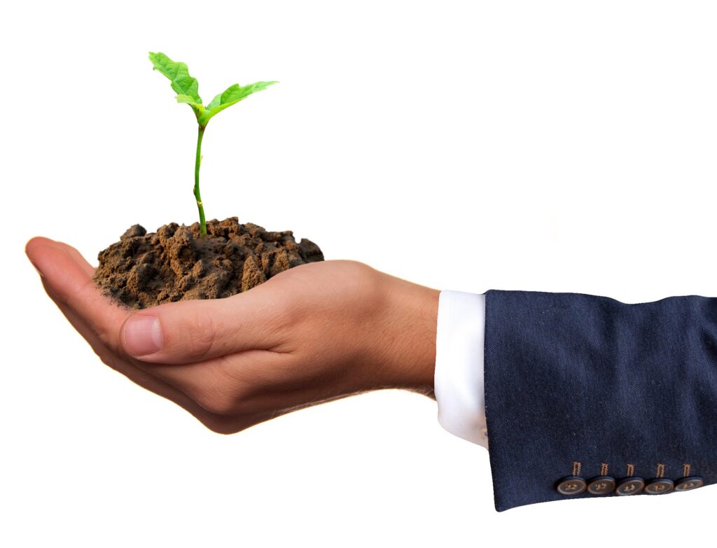 La RSE concerne l'environnement, mais aussi l'attention portée aux clients, l'intégration sur un territoire donné, une politique RH vertueuse... Les entreprises disposent d'une vraie boîte à outils sociale et sociétale.