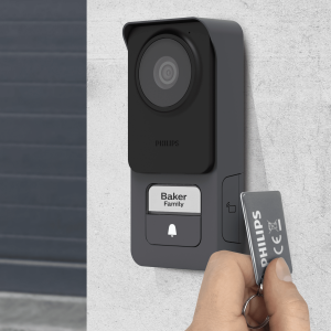Platine de rue et badge du visiophone WelcomeEye Lite 2 Philips
